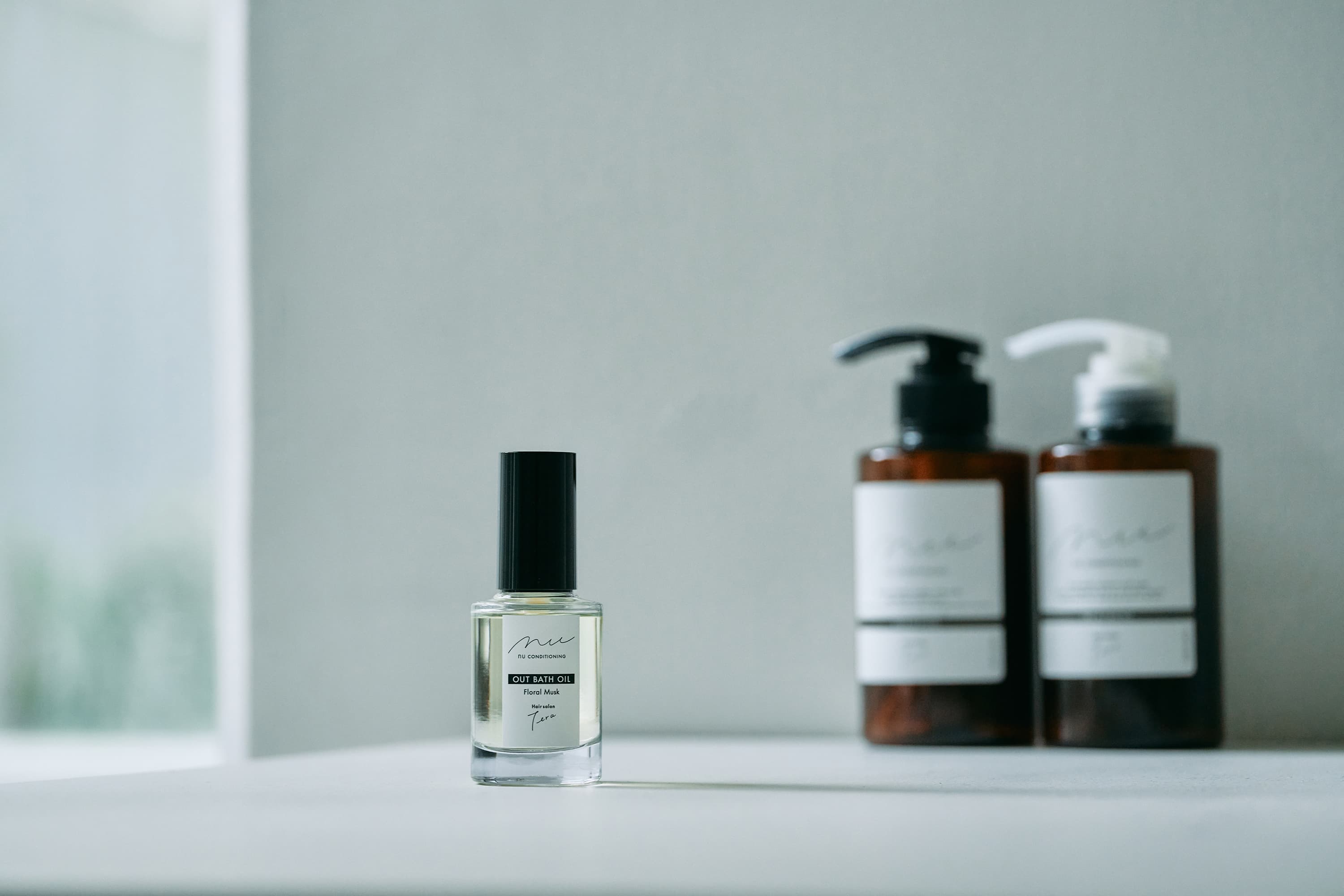 nu OUT BATH OIL